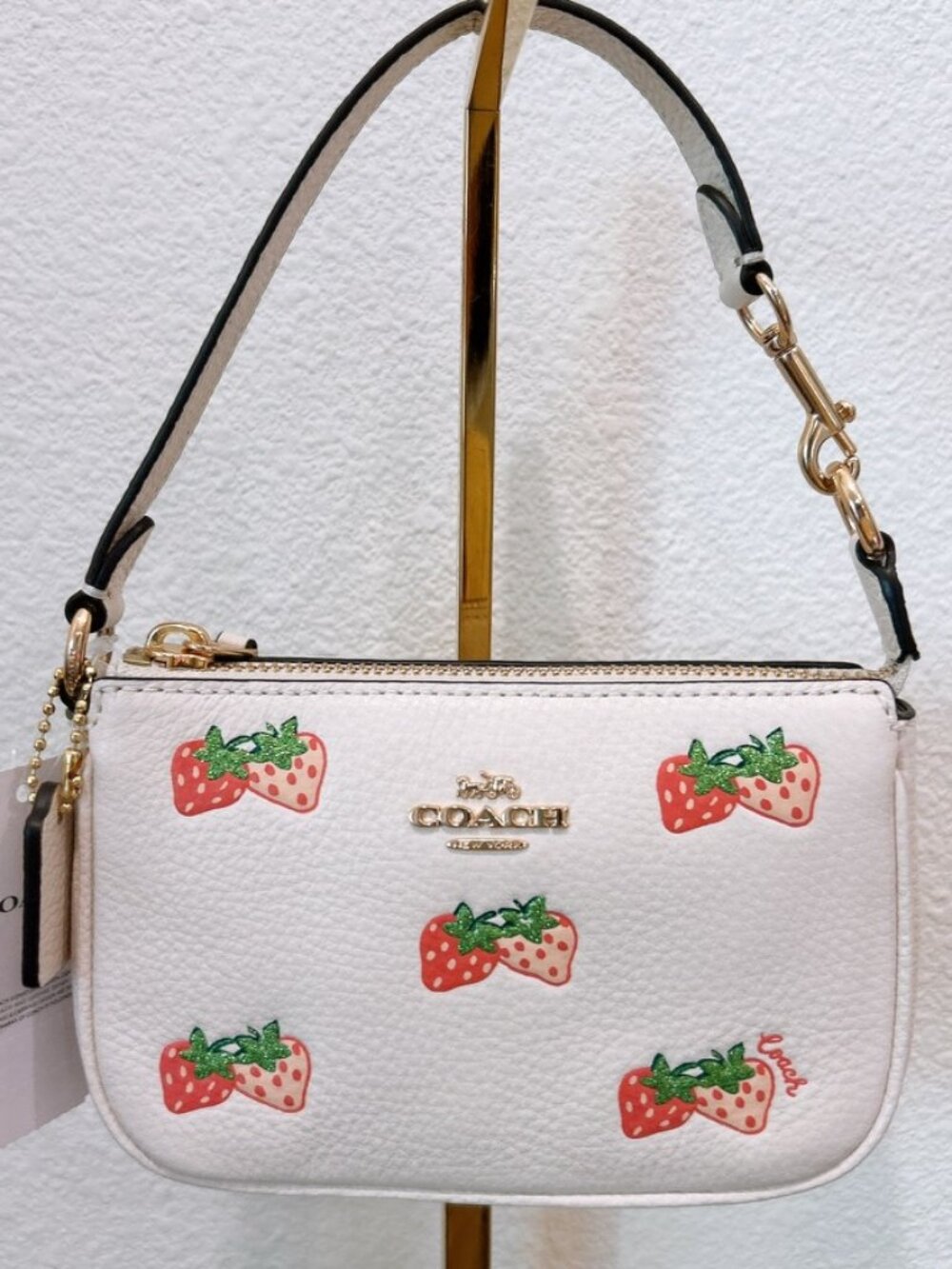 NWT Coach Nolita 15 With Strawberry Print CB608 + Pearl extend chain